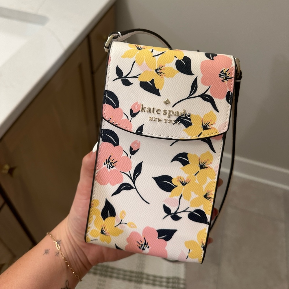 Kate Spade ♠️ Phone Cross Body Purse